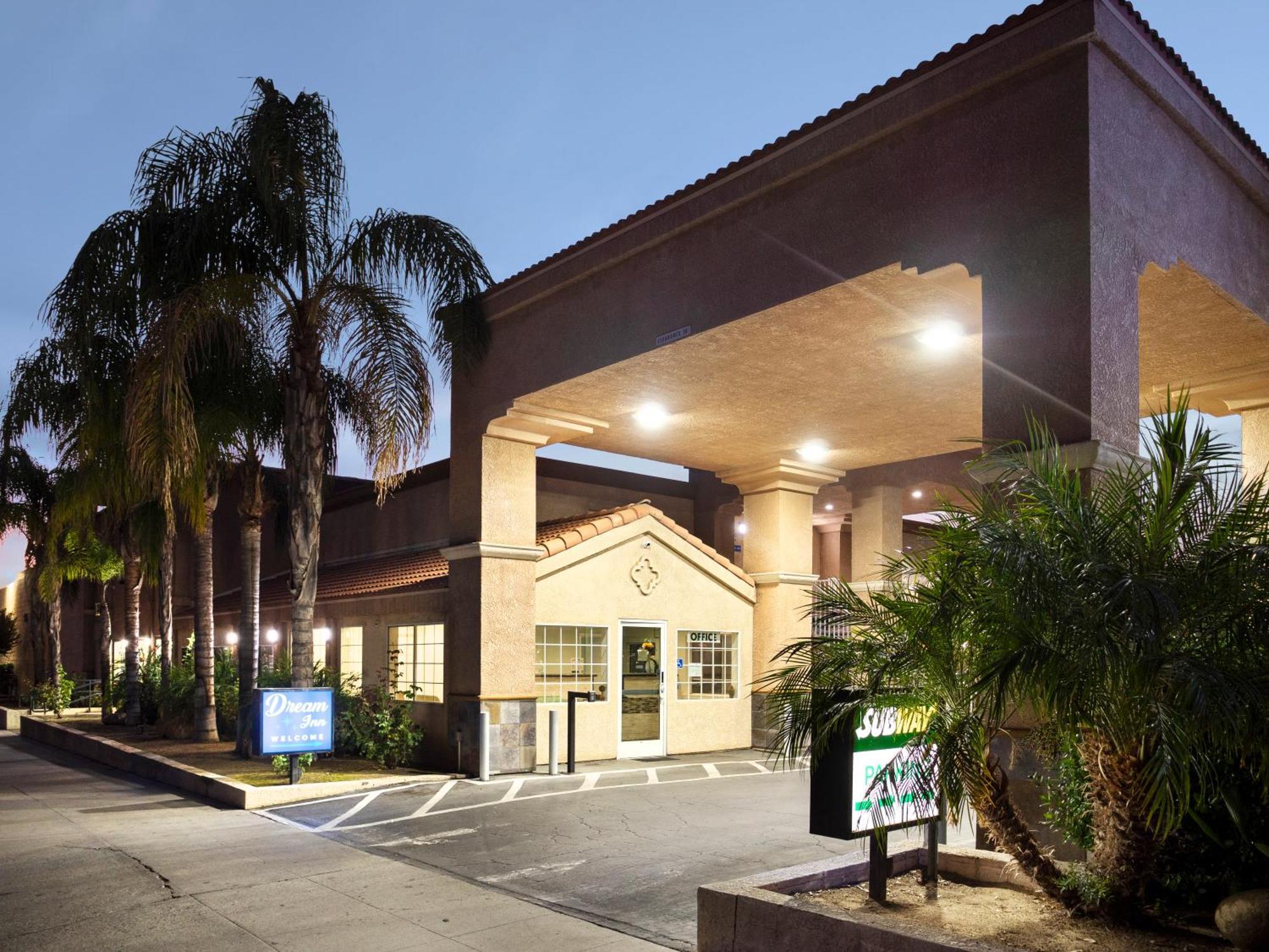 Dream Inn Fresno Ngoại thất bức ảnh