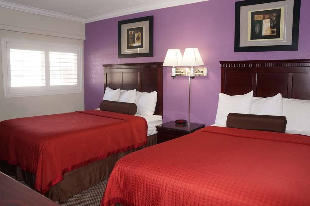 Dream Inn Fresno Phòng bức ảnh