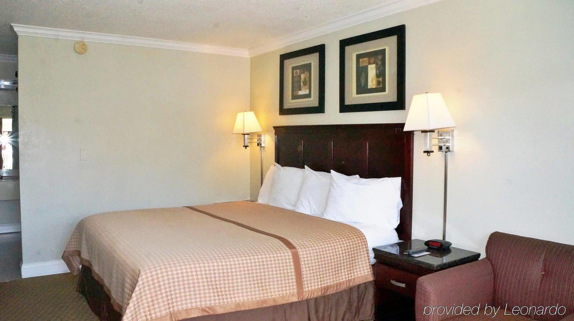 Dream Inn Fresno Ngoại thất bức ảnh